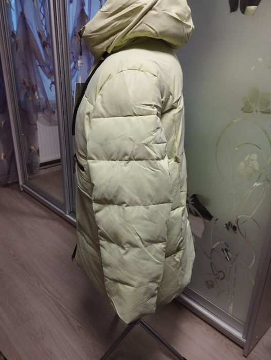 Куртка(пуховик) жіноча зимова, 56р