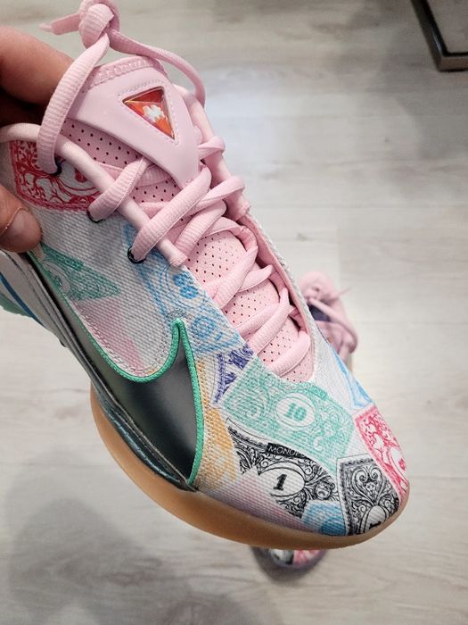 Кроссовки NIKE LEBRON XXII нові original