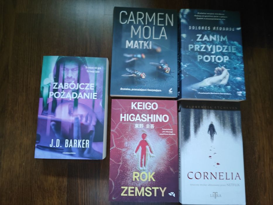 5 książek zestaw Carmen Mola Matki  Higashino Rok zemsty   Barker Zabójcze pożądanie  Redondo Zanim przyjdzie deszcz