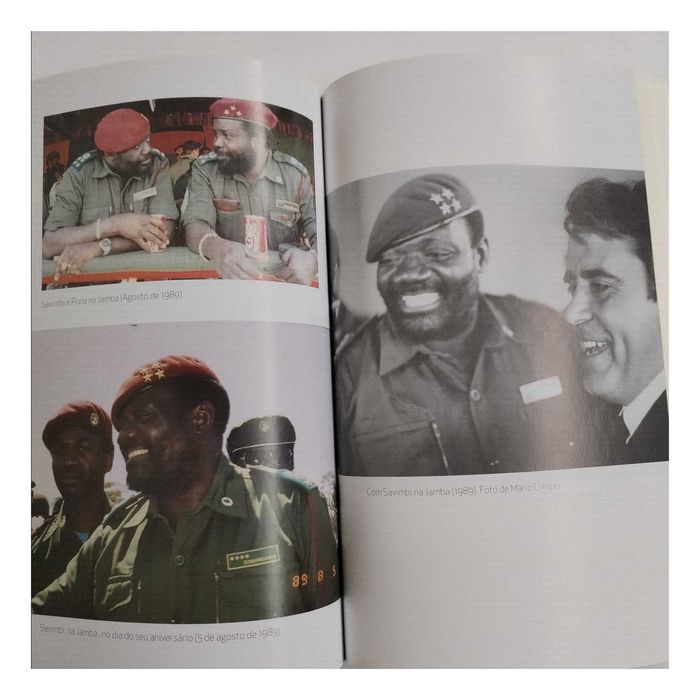 (Vendido) O Padre de Savimbi ,António Oliveira