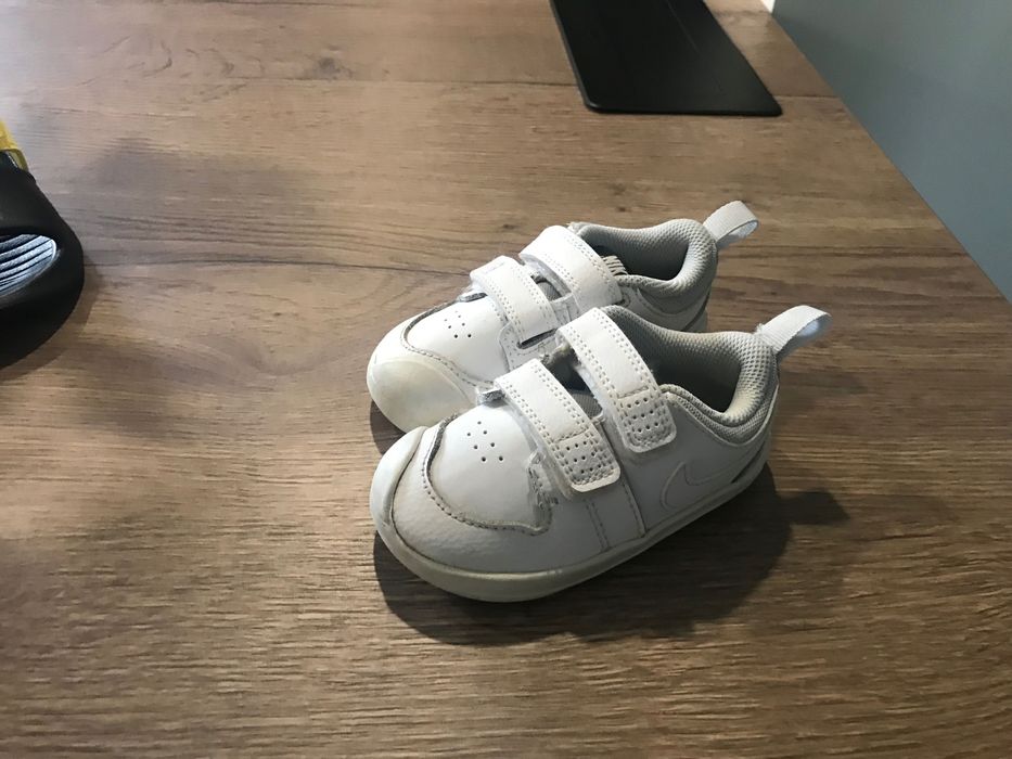 Buciki Nike rozmiar 22