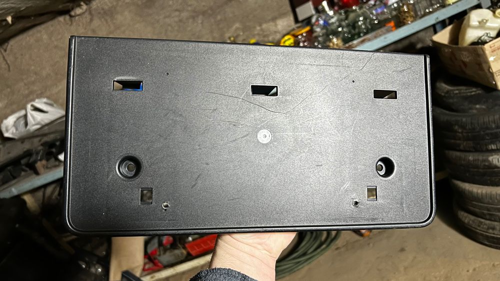 накладка під номерний знак  для Audi s4 B9 QL S-line