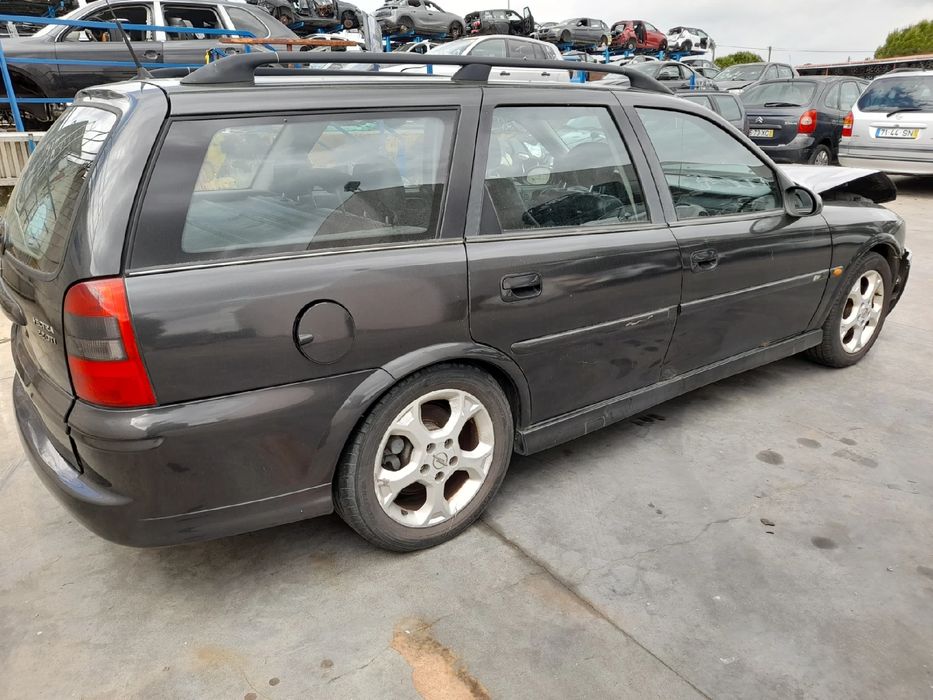 Para peças OPEL Vectra B Caravan (31_)