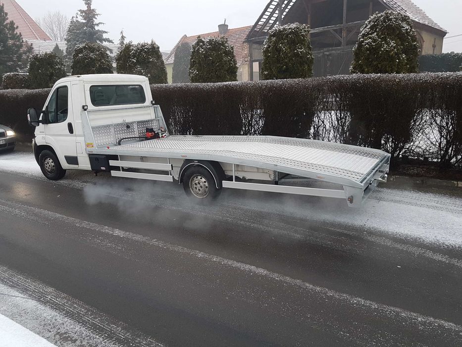 najazd ZABUDOWA autolaweta POMOC DROGOWA ducato producent KUNICE