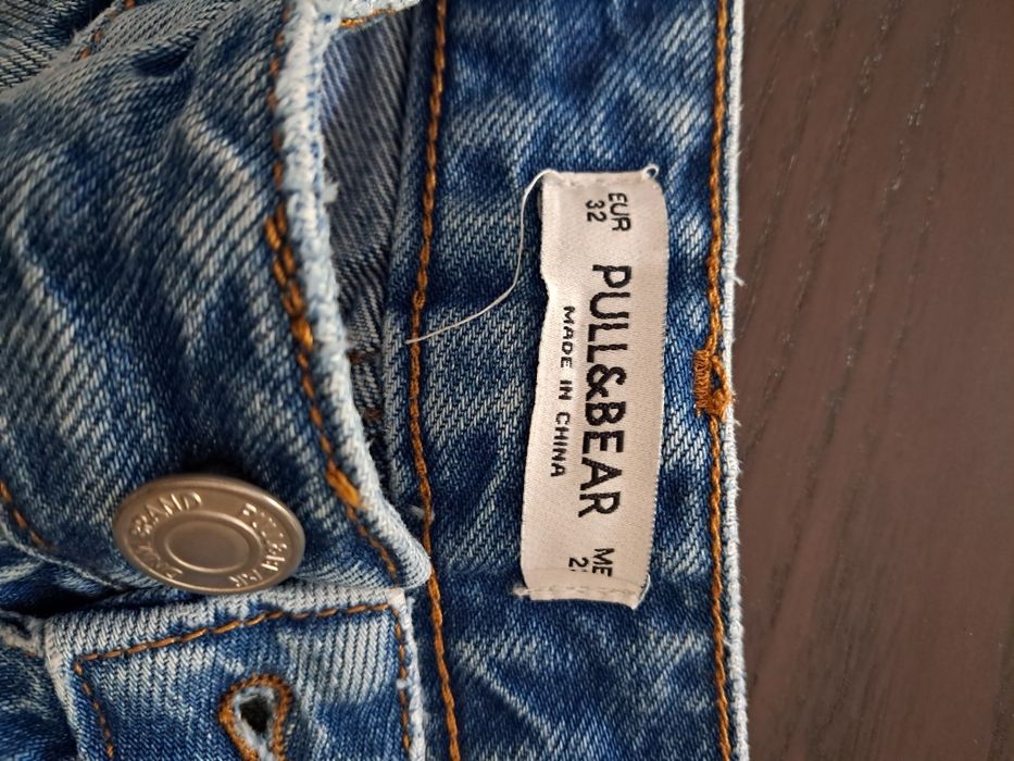 Calções ganga Pull&Bear 32 e 38