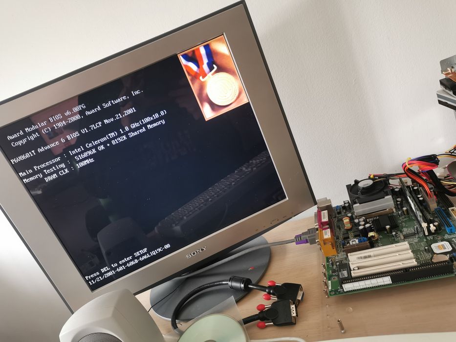 Motherboard QDI Advance 6T, Socket 370, with Tualatin CPU/RAM64550552396161122