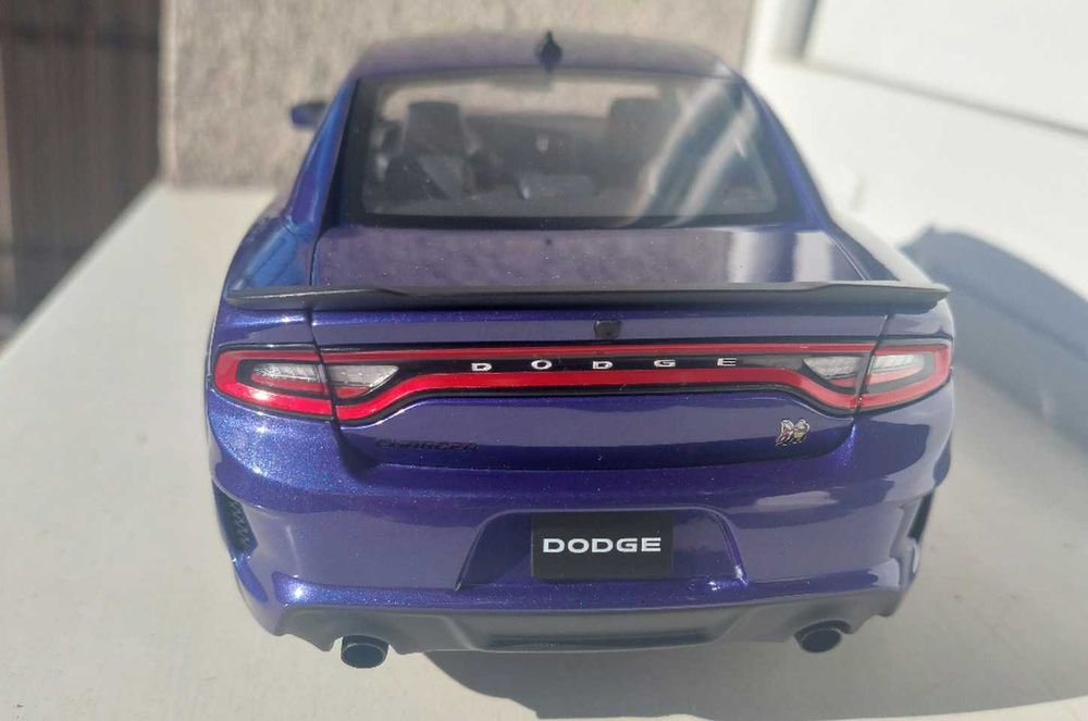 1/18 AUTOart Dodge Charger Scat Pack Widebody