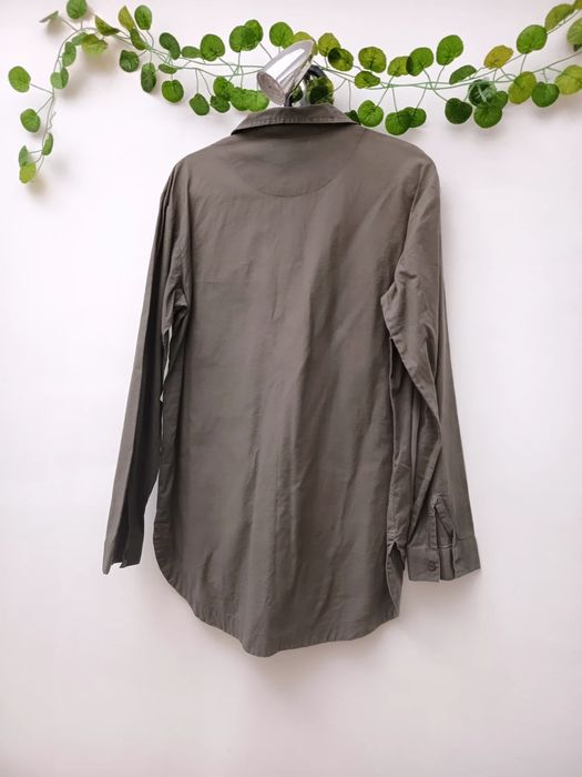 Camisa Caqui Comprida