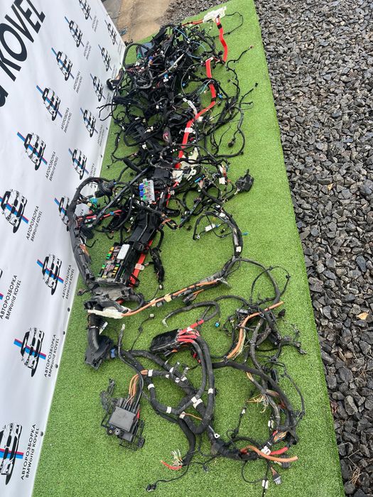 Проводка на BMW IX фішка контакти блочок предохра БМВ ІХ