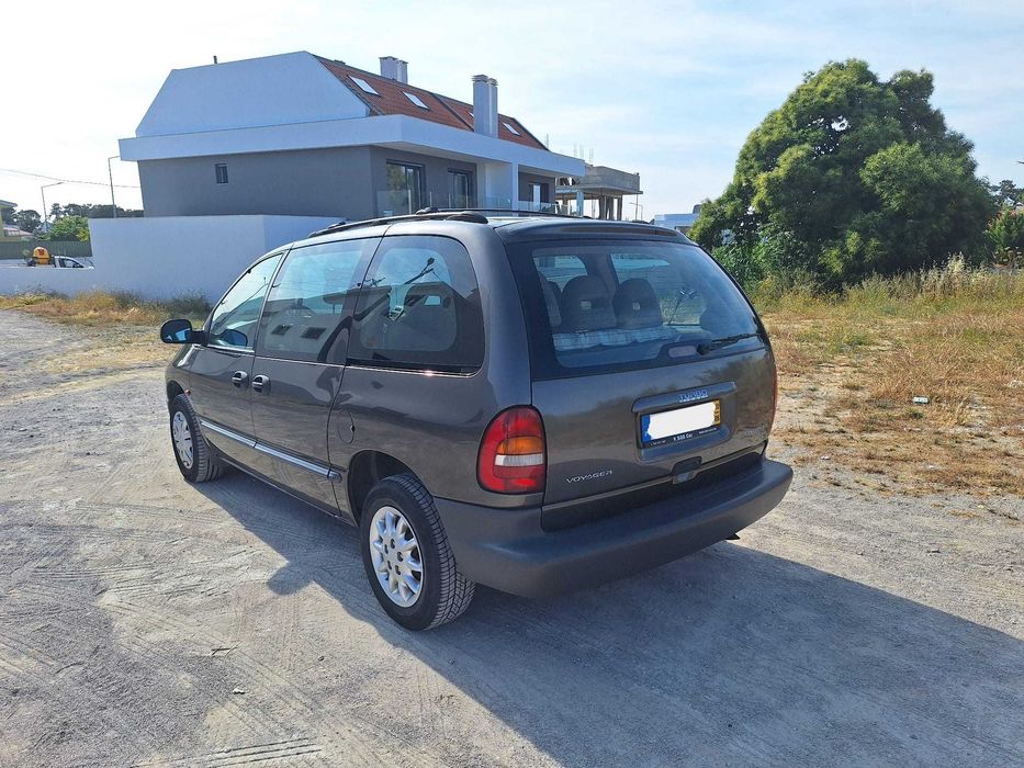 Chrysler Voyager 2.5 Turbo Diesel 7 Lugares