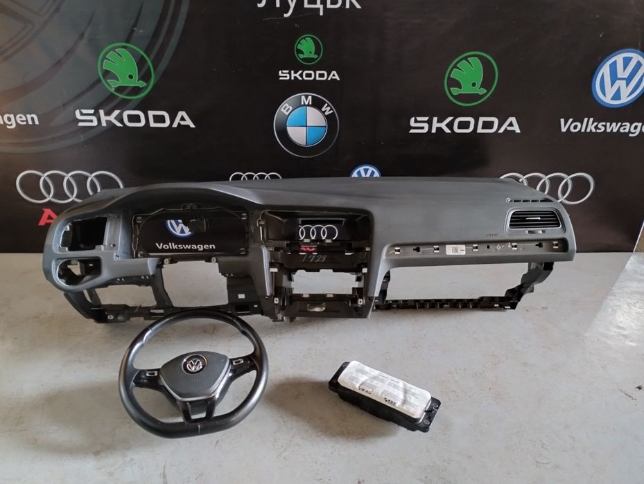 Торпедо торпеда панель передня гольф 7 e golf 7 VW golf