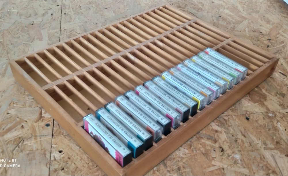 Kolekcja kaset magnetofonowych