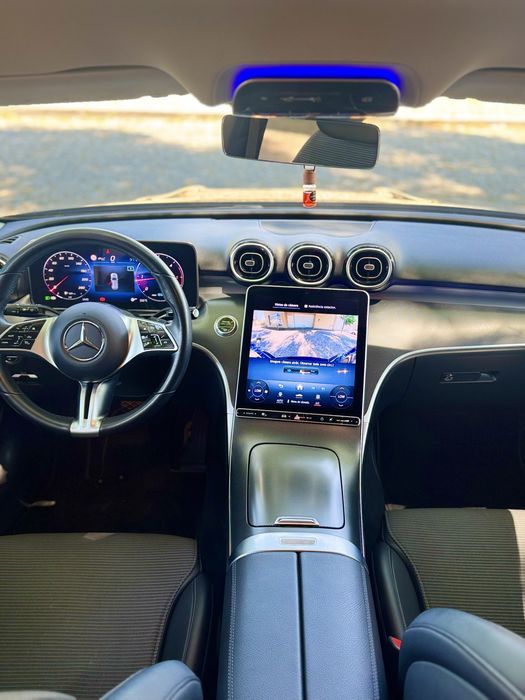 Mercedes-Benz C220