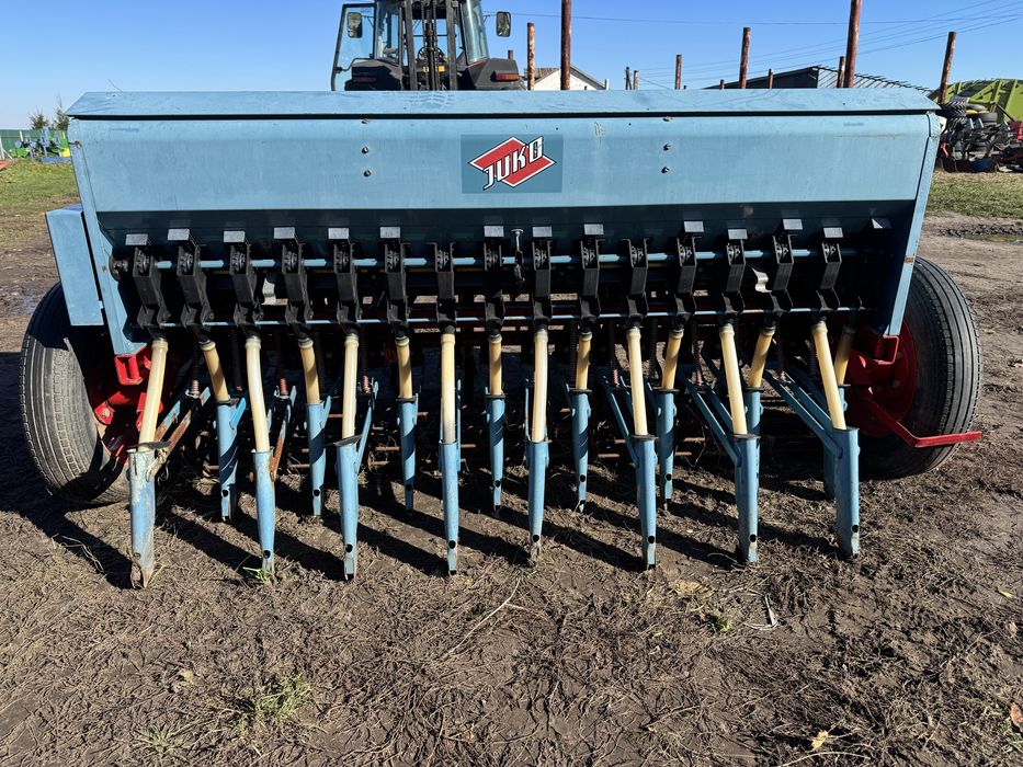 Сівалка зернова Анкерна з міндобривом JUKO 200 2м (Tume-Заря-Сз)