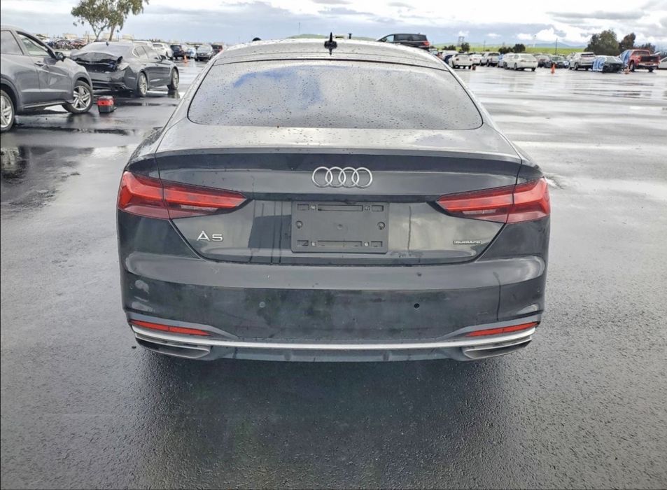 Audi A5 Premium Plus 2021 в дорозі