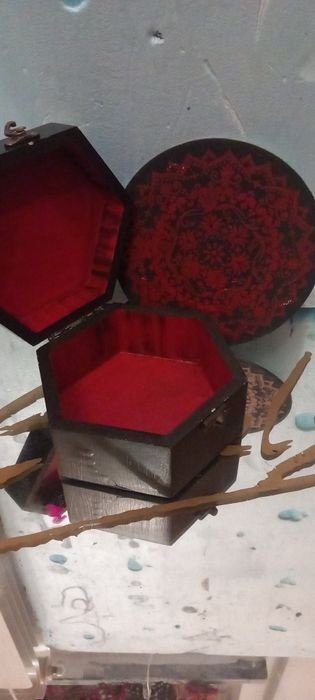 Conjunto caixa e tela