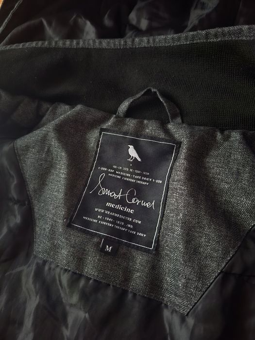 Piękna kurtka zimowa Medicine M