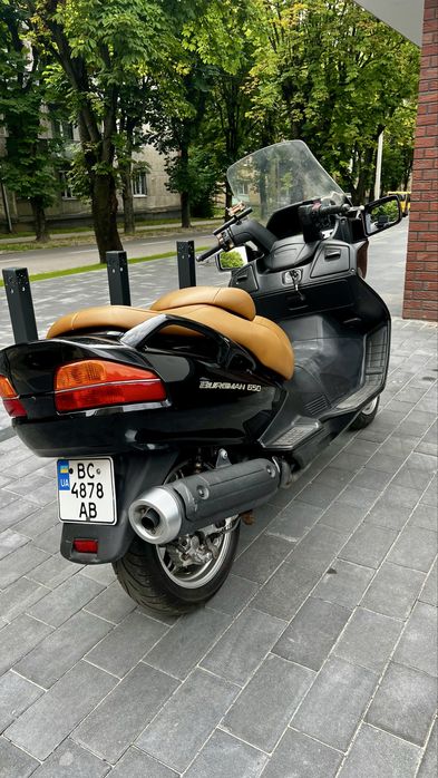 Suzuki Burgman 650 2004p.
