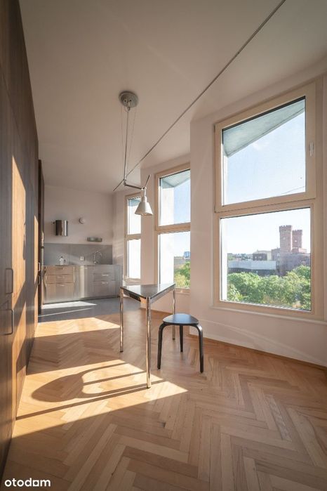 Wyjątkowe 45 m² | balkon | widok na Pl. Legionów | projekt architektów