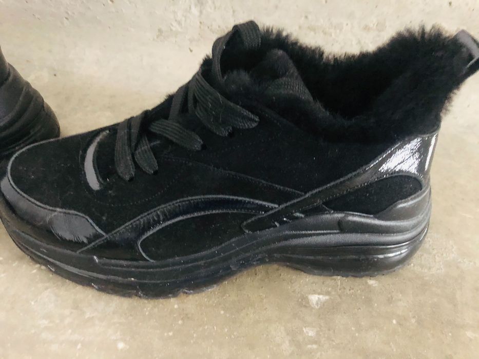 Ботинки женские тёплые 40-41 новые