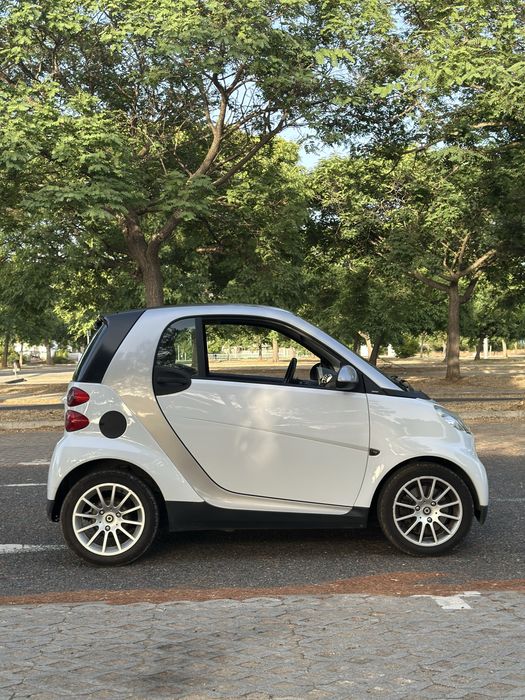 Smart Fortwo Coupé CDI 0.8 Diesel 45 CV — photo 2