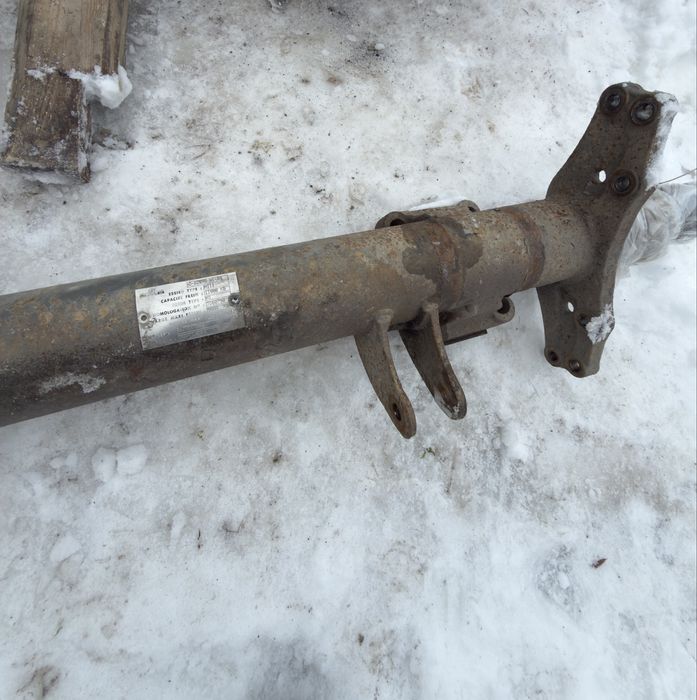 Продам  осі  SMB