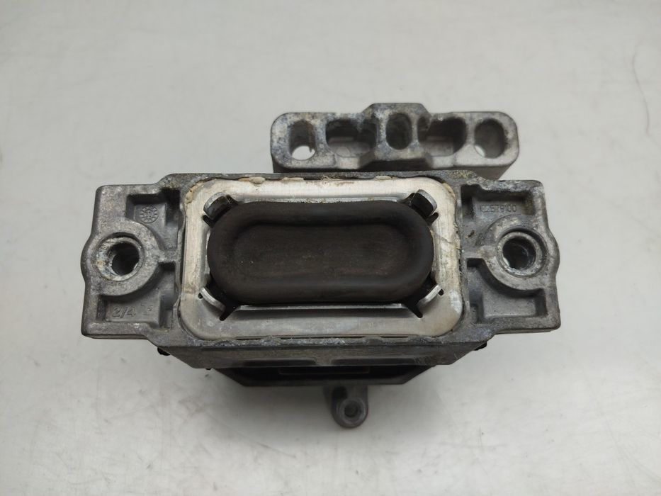 Apoio do motor AUDI A3 (8P1)