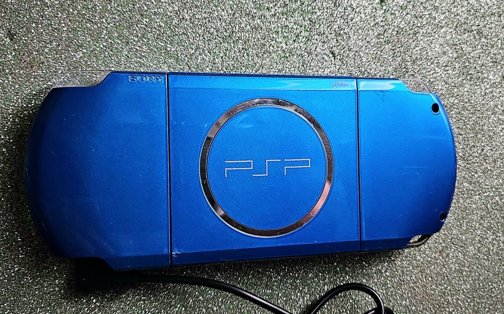 PsP modelo 3004 em muito bom estado!