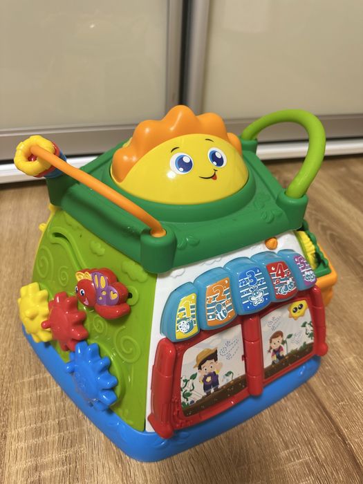 Розвиваюча іграшка, інткрактивний центр WinFun !