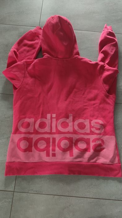 Czerwona malinoea bluza dresowa Adidas