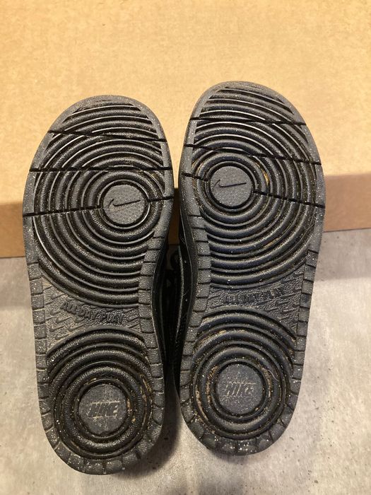 Buty czarne Nike dla chłopca
