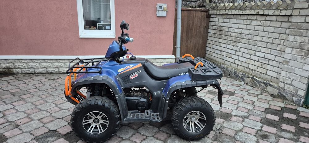 Продам квадроцикл.