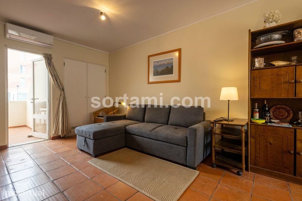 Apartamento T0+1 Venda em Quarteira,Loulé — Quarteira, Faro