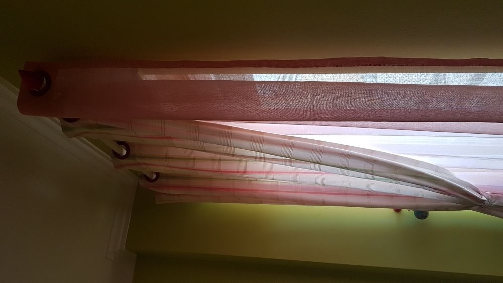 Cortinado Criança c/ varão e acessórios