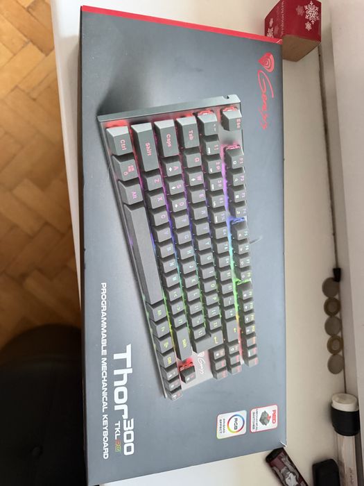 Thor 300 tkl RGB
