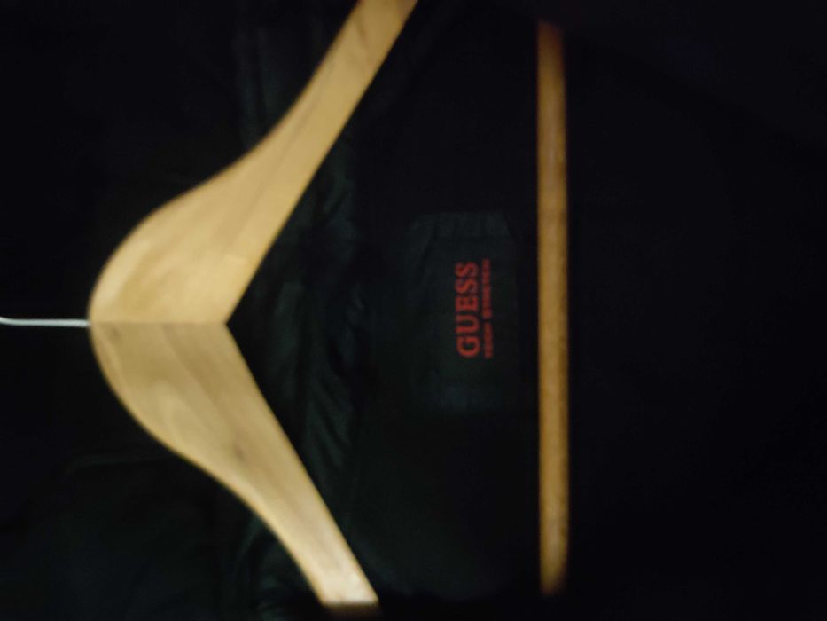 Casaco Guess - M - Preto