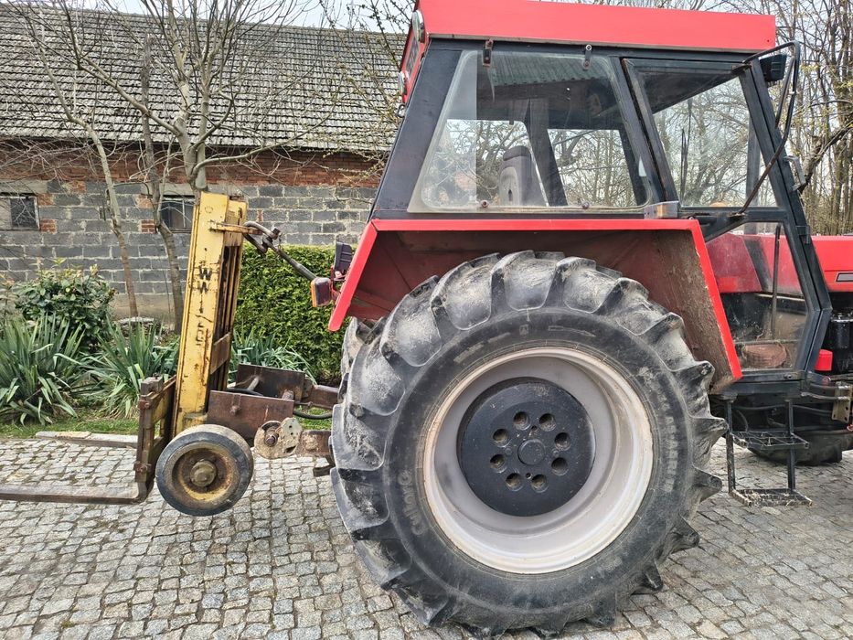 Ciągnik rolniczy ZETOR 16145