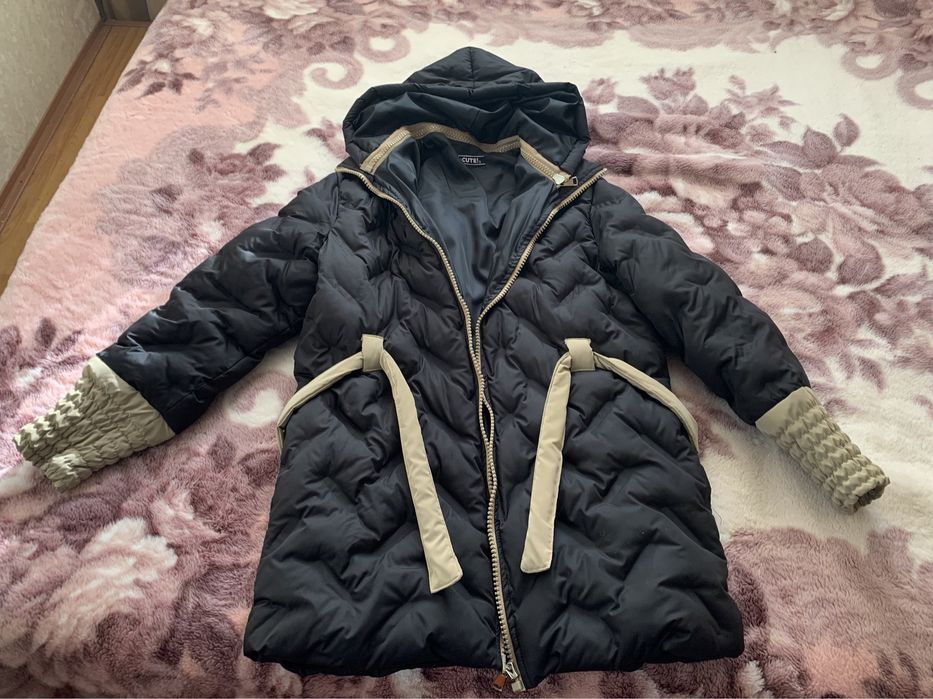 Зимова куртка під пояс