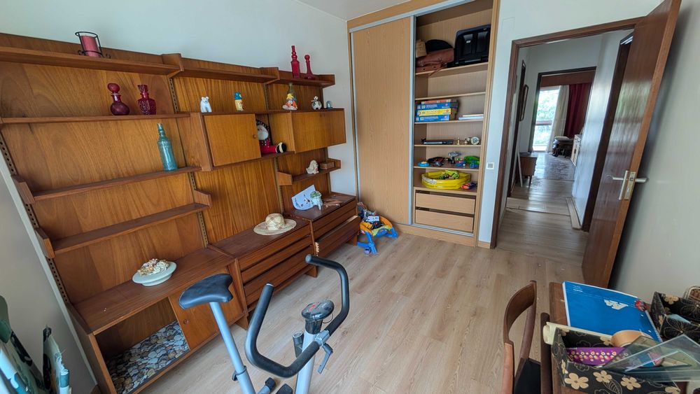 Vende-se apartamento T5 em Setubal