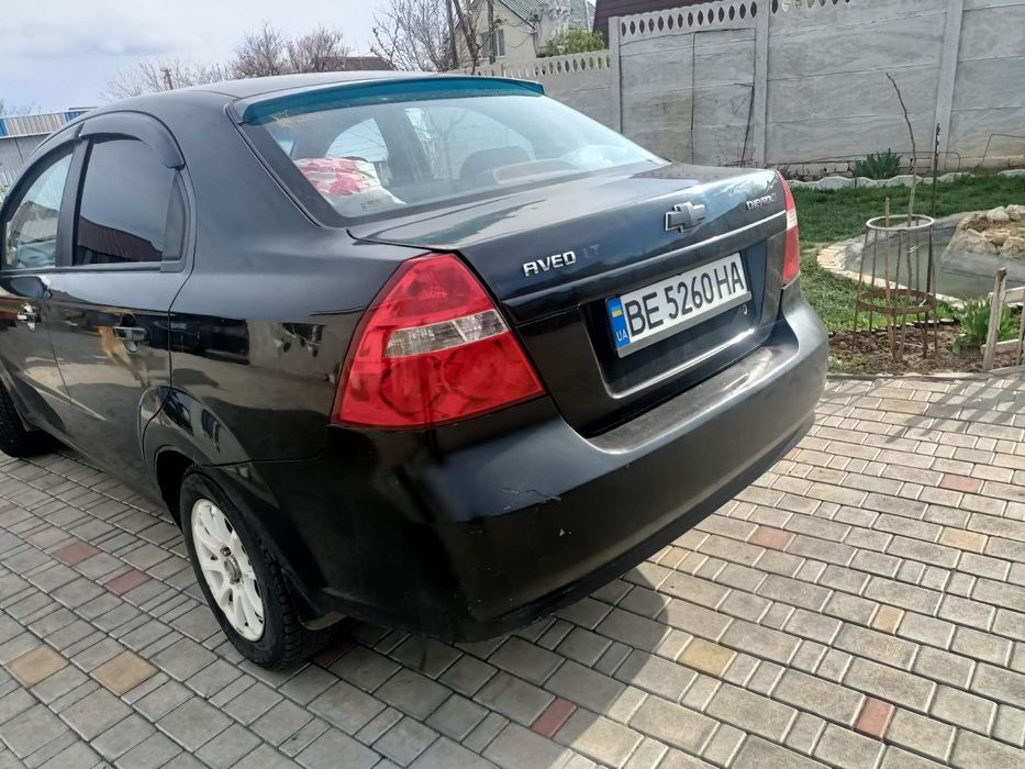 Продам автомобіль шевролет авео