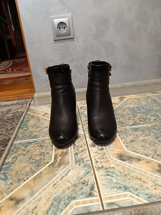 Шкіряні черевики