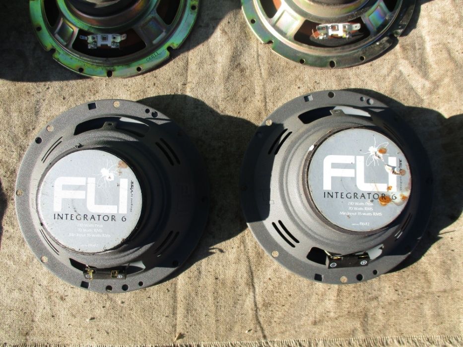 Динамики крепеж подиум Skoda Octavia Tour A4 A5