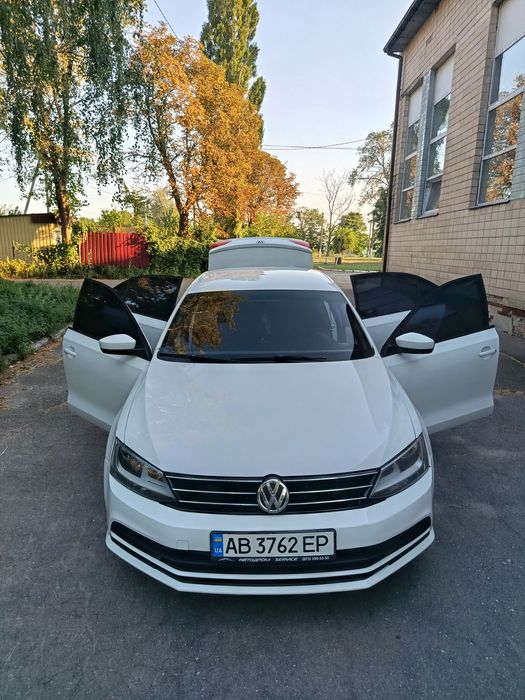 Продам авто Volkswagen Jetta