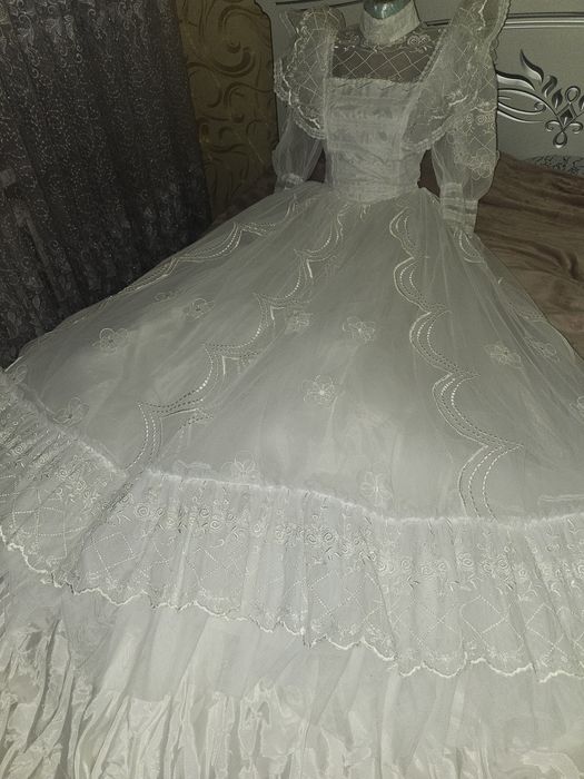 Вінтажна весільна сукня німецького бренду Ein Pagels-Modell.