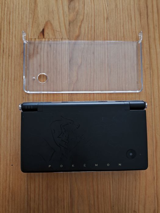 Nintendo DSi Pokemon Black (edição limitada)