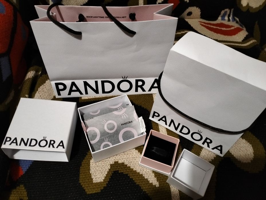 Пакування Pandora   намистини