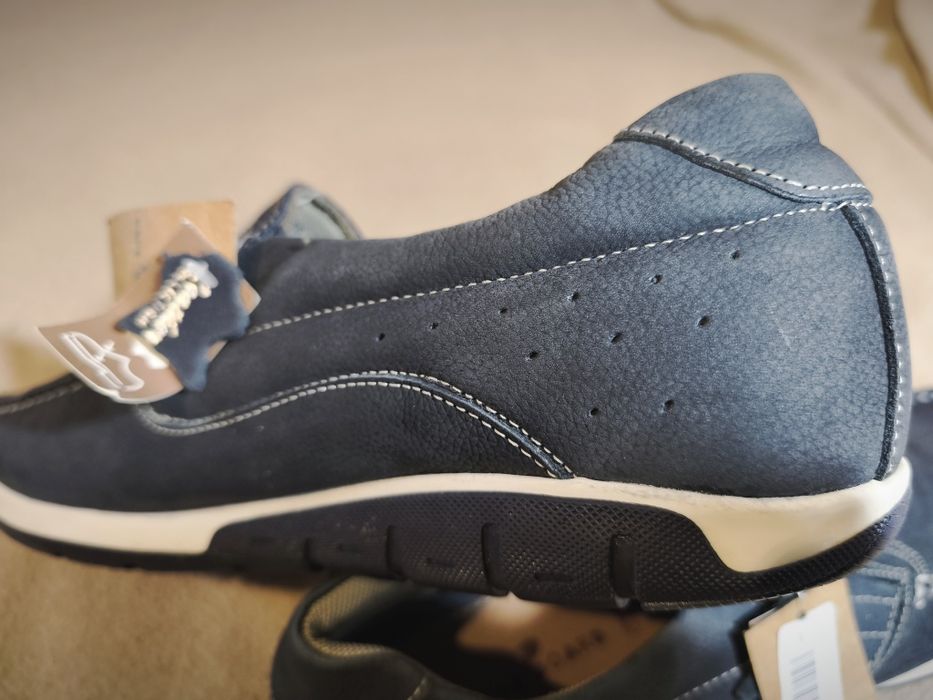 Sapatos novos em couro /pele natural de qualidade Premium
N 45.5-46
Pr