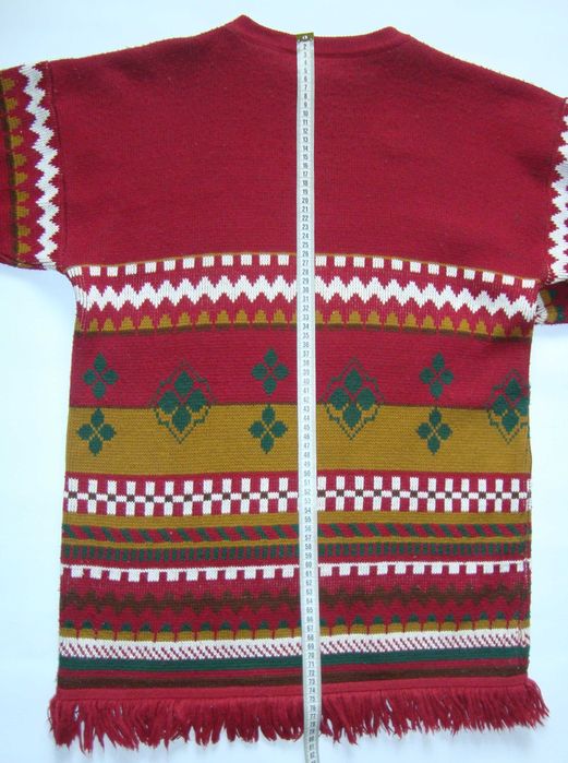 Червоний в'язаний светр-сукня з бахромою та візерунками "Strawberry