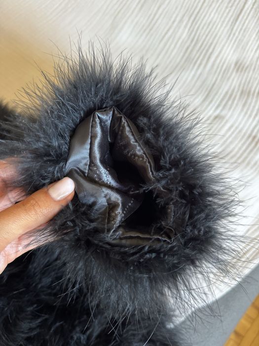 Ala Ochnik czarne krótkie futerko 100% pióra strusia viral