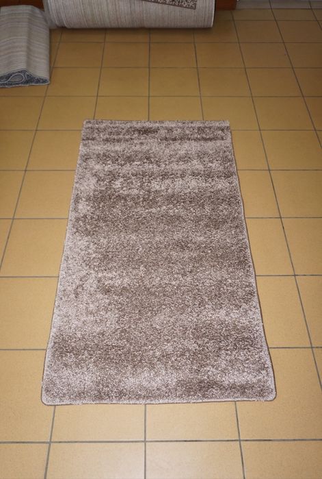 Пушистый мягкий ковер